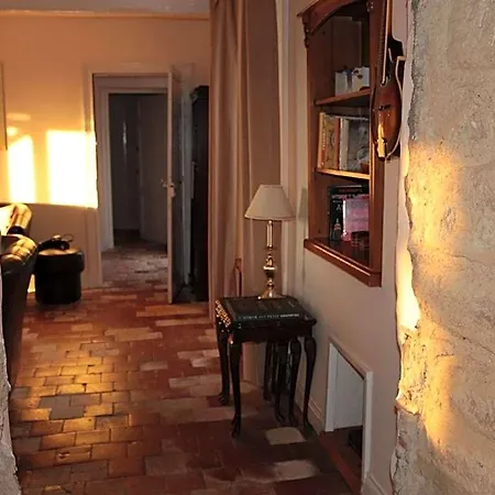 Ancienne Ecole فندق مبيت وإفطار